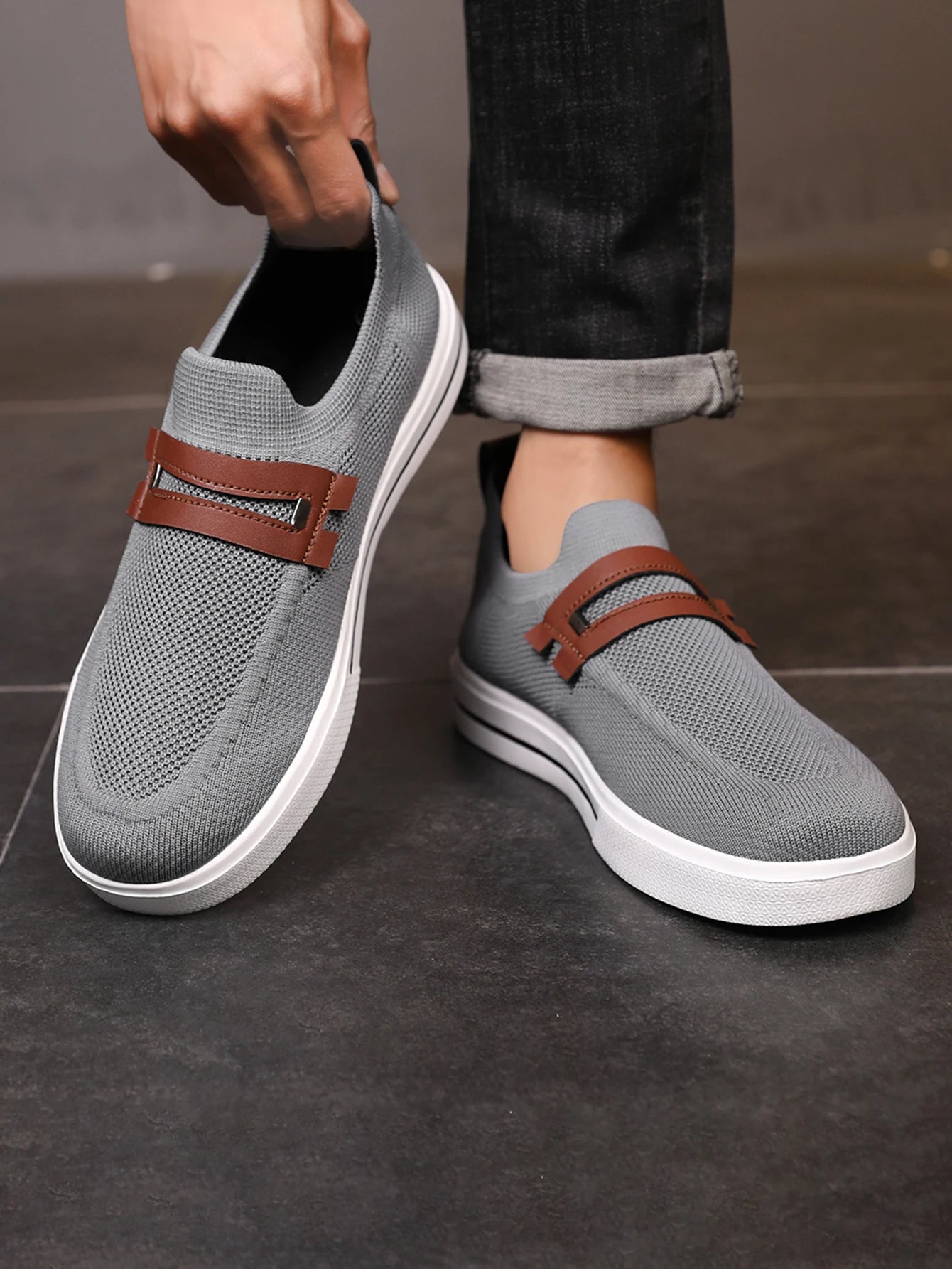 Canvas Slip-On Casual Shoes