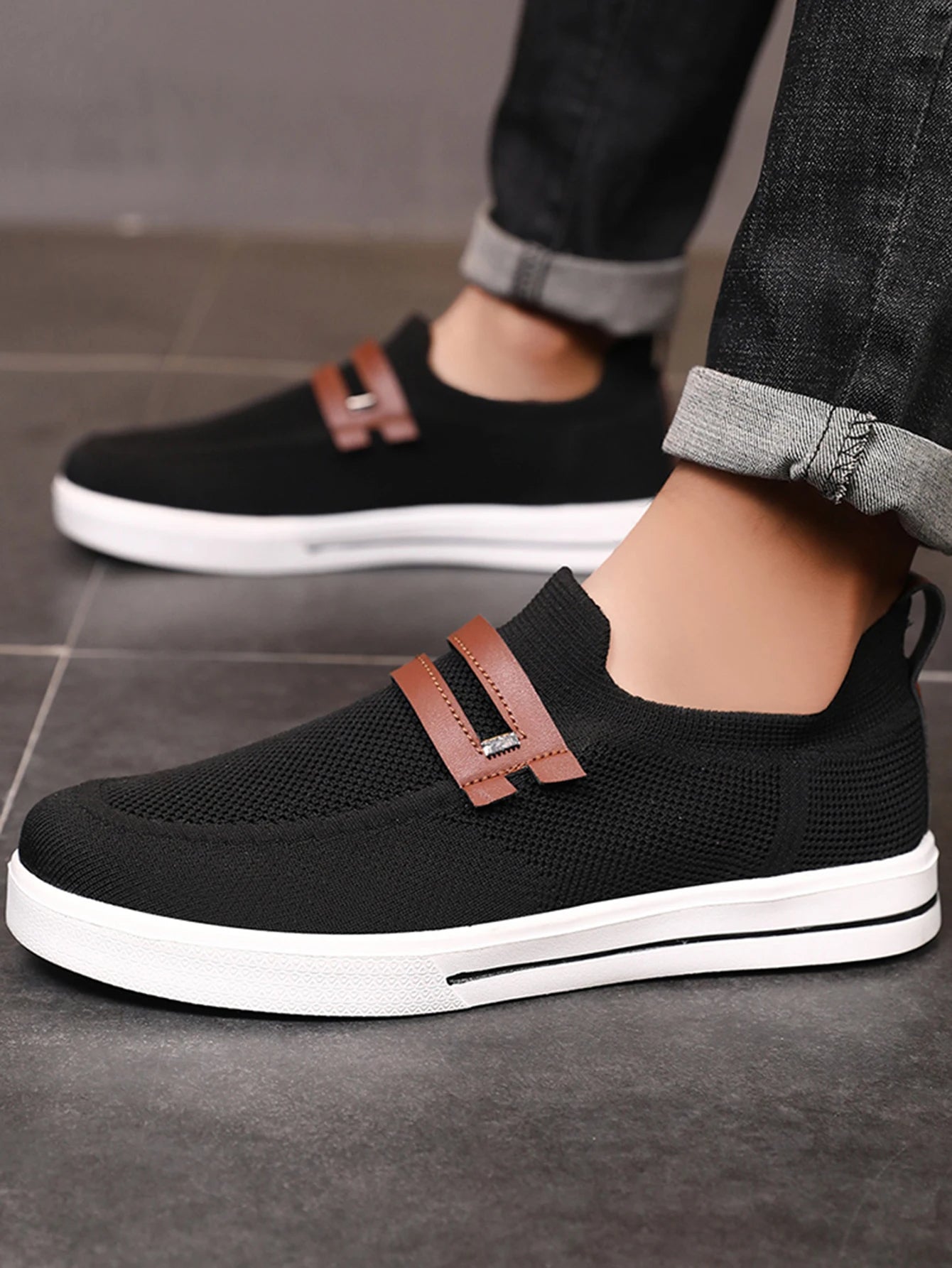 Canvas Slip-On Casual Shoes
