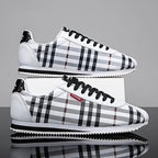 Avenue Check Sneaker