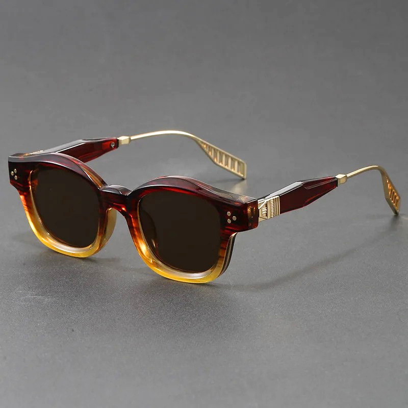Classic Rivet Frame Unisex