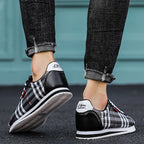 Avenue Check Sneaker