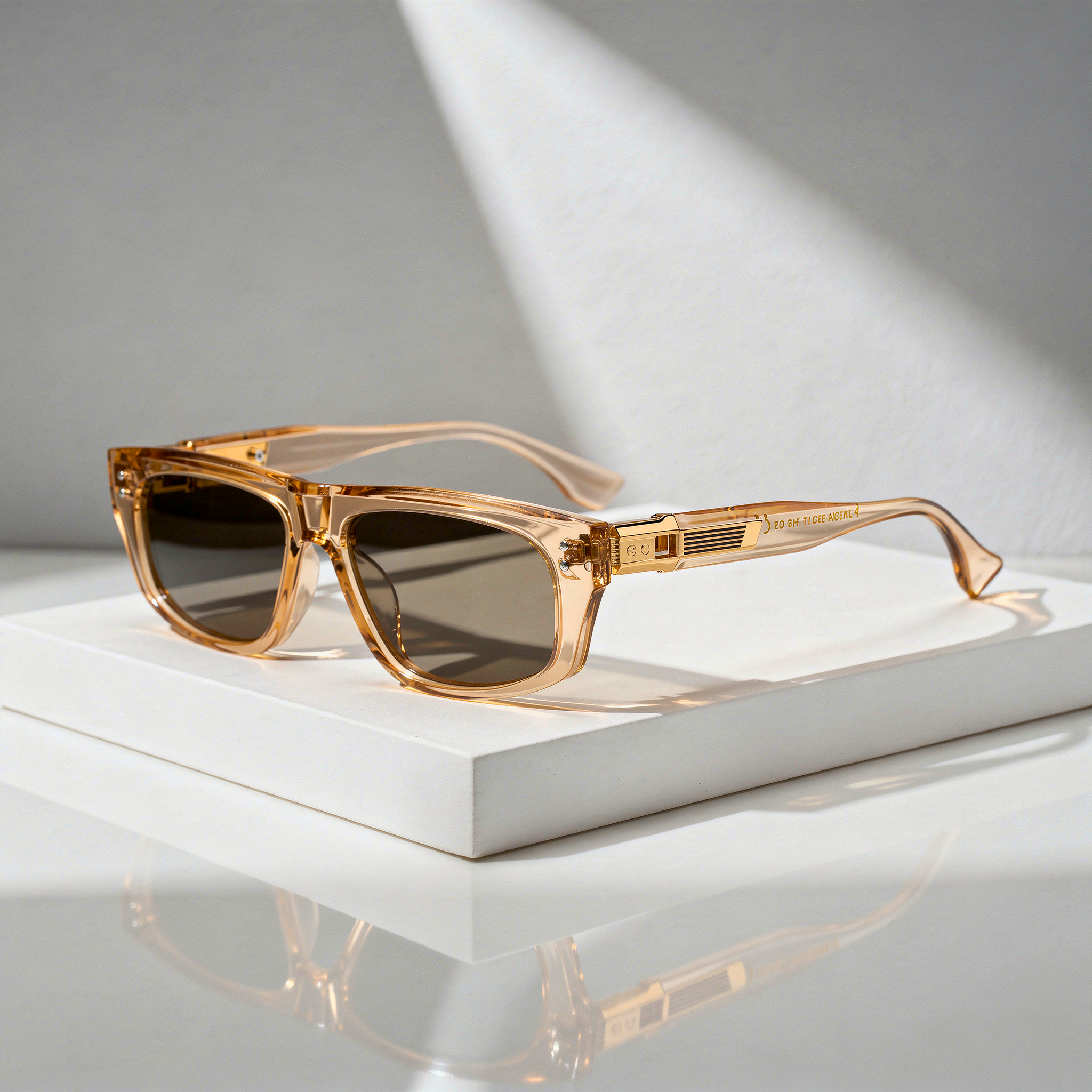 Luxury Unisex Vintage Square