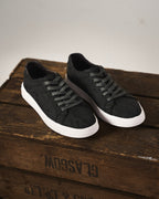 Belmont Classic Sneaker