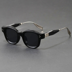 Classic Rivet Frame Unisex
