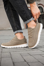 Men’s Outdoor Sneakers