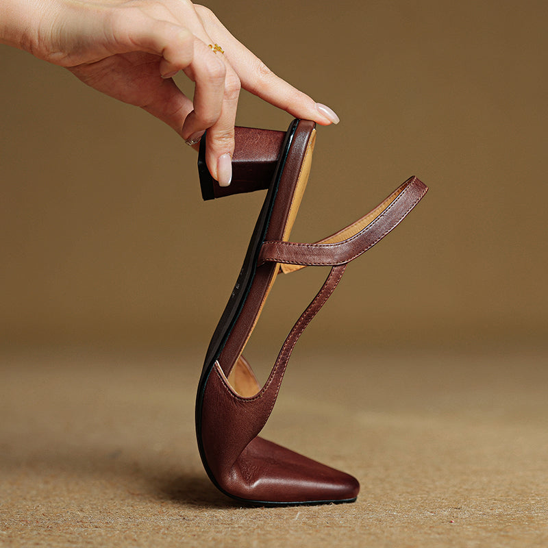 Elegant Pointed Toe Mid Heel