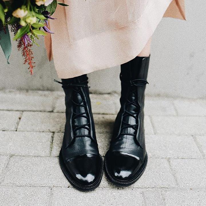 Vintage Pointed Toe Leather