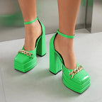 Coccodrilla Sandals Chain Detail