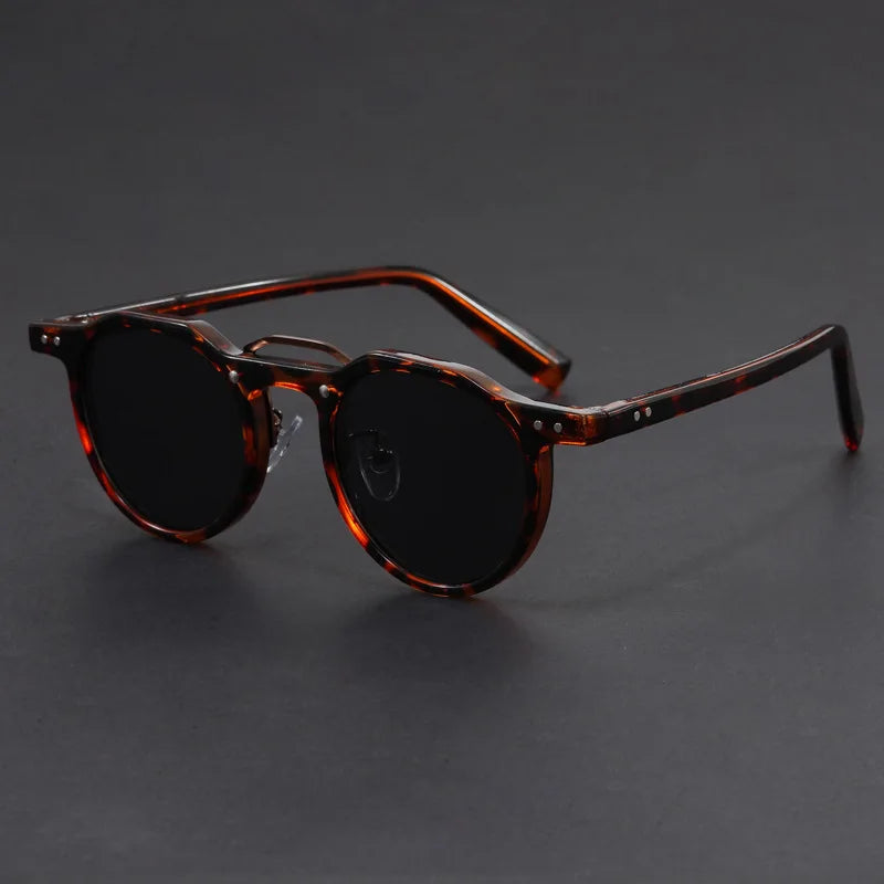 Premium Vintage Round Frame