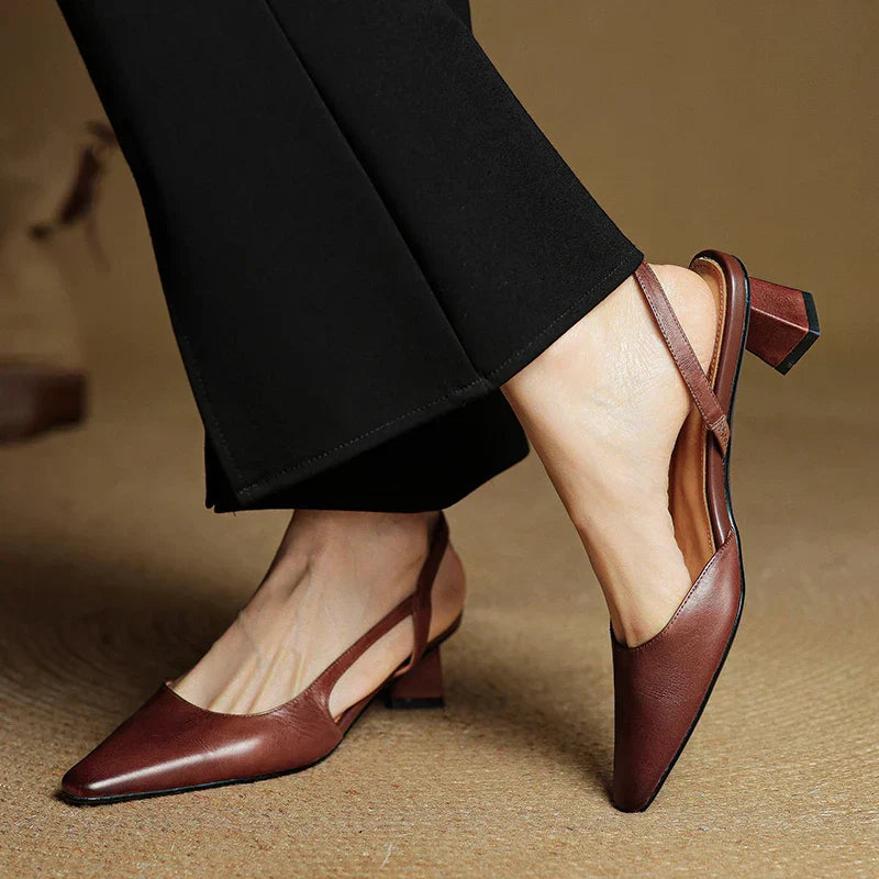 Elegant Pointed Toe Mid Heel