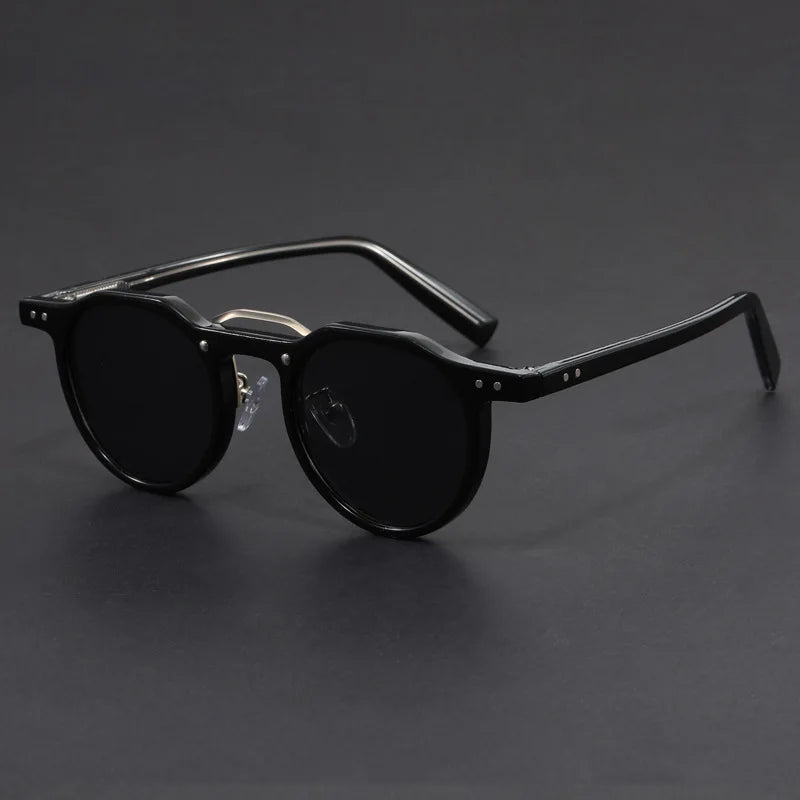 Premium Vintage Round Frame