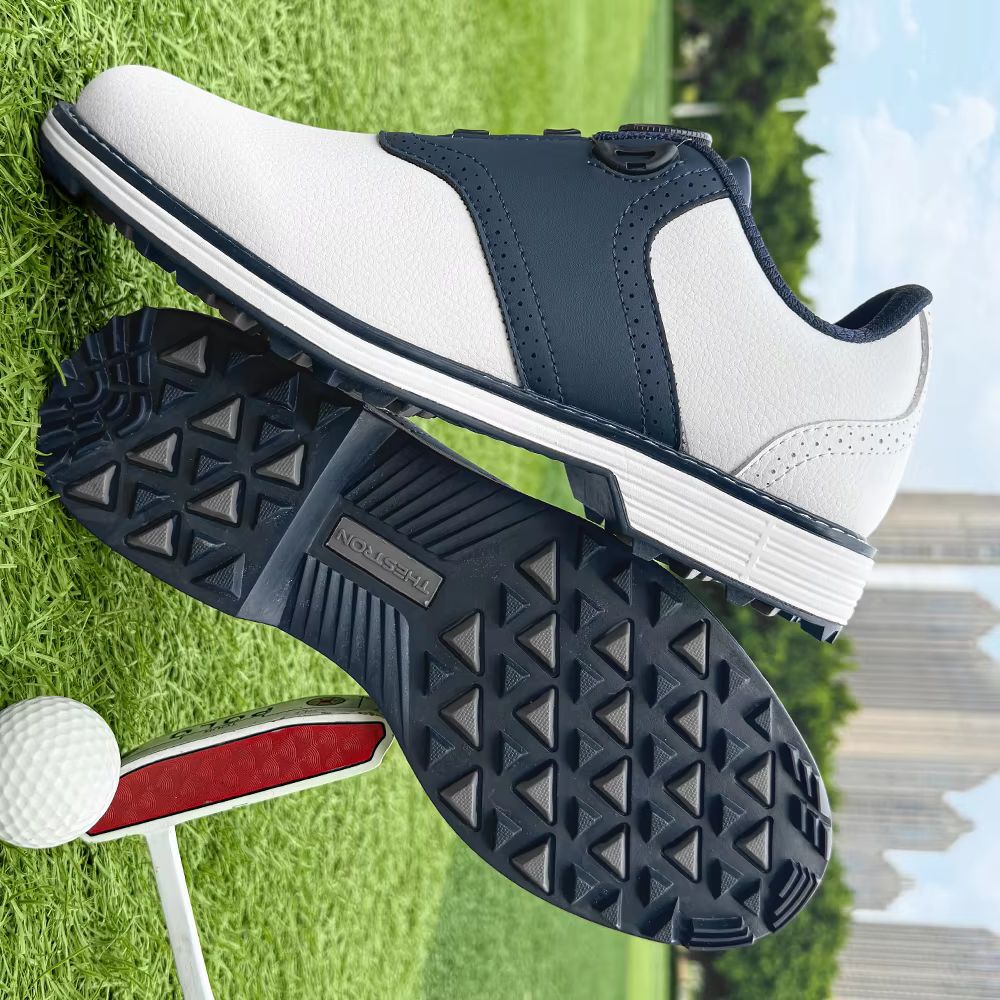 Twist Lock Golf Shoes