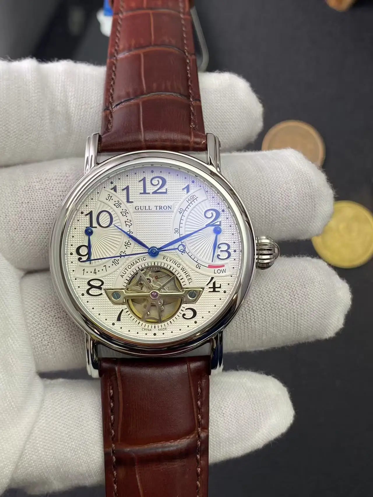 Flywheel Mechanical Wristwatch