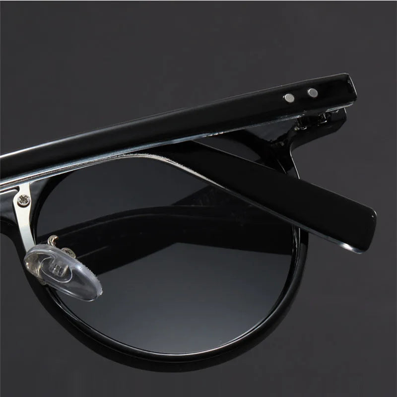 Premium Vintage Round Frame