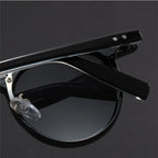 Premium Vintage Round Frame