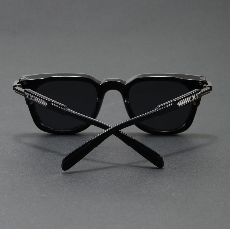 Rivet Square Punk Sunglasses