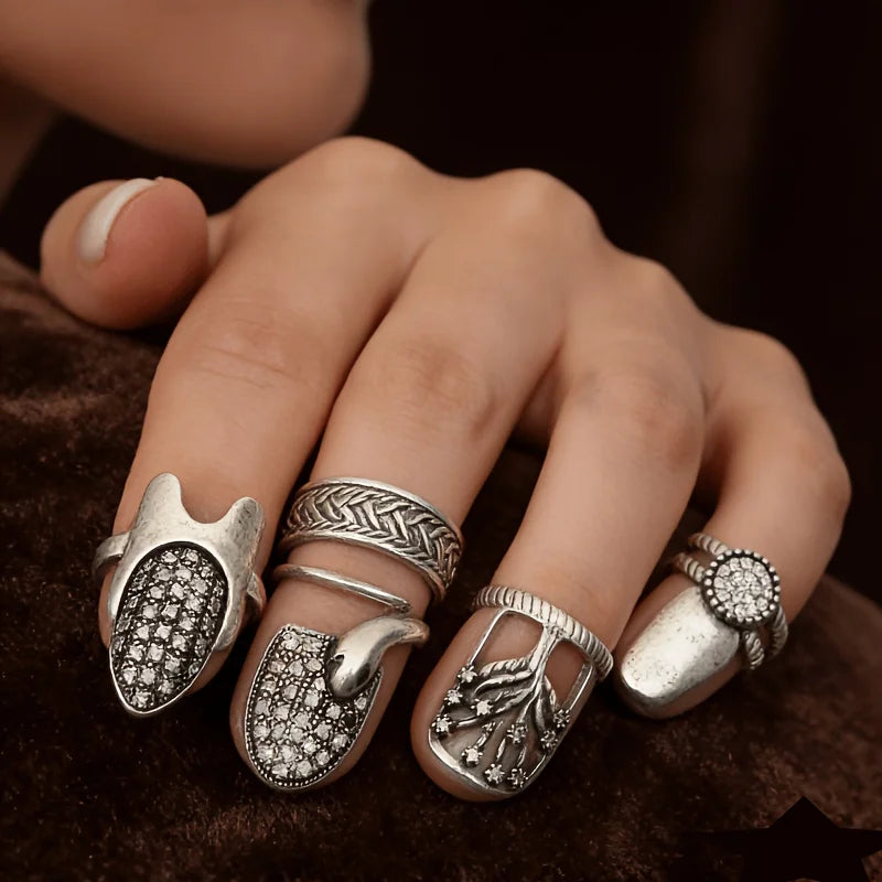 Retro Punk Adjustable Nail Ring