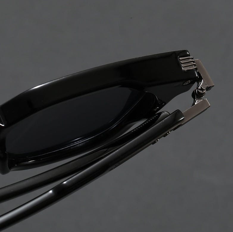 Rivet Square Punk Sunglasses