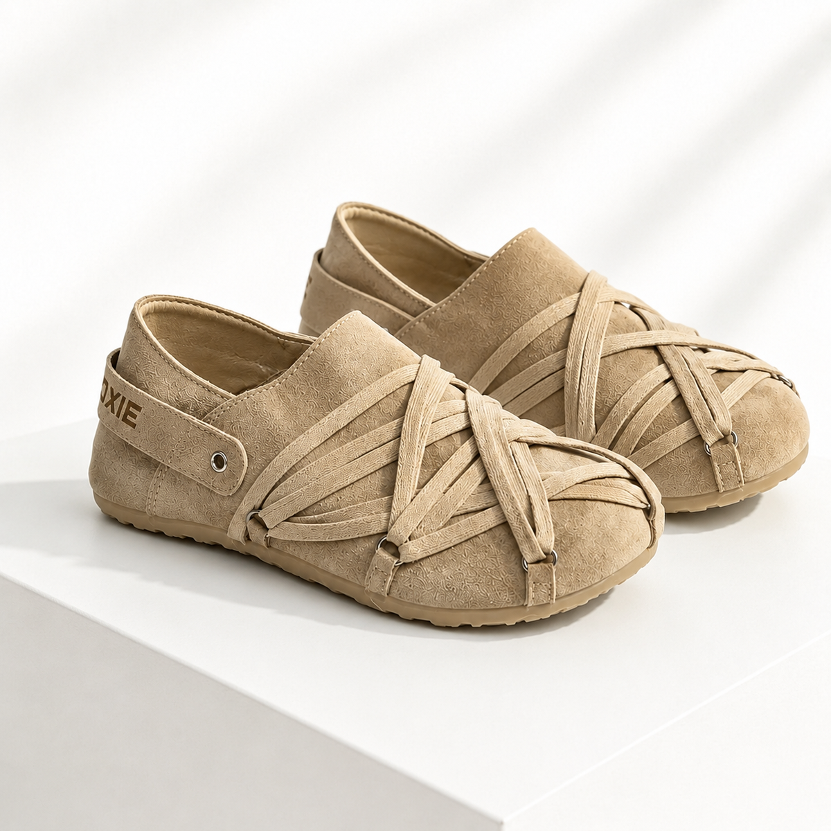 Woven Casual Closed-Toe Shoes