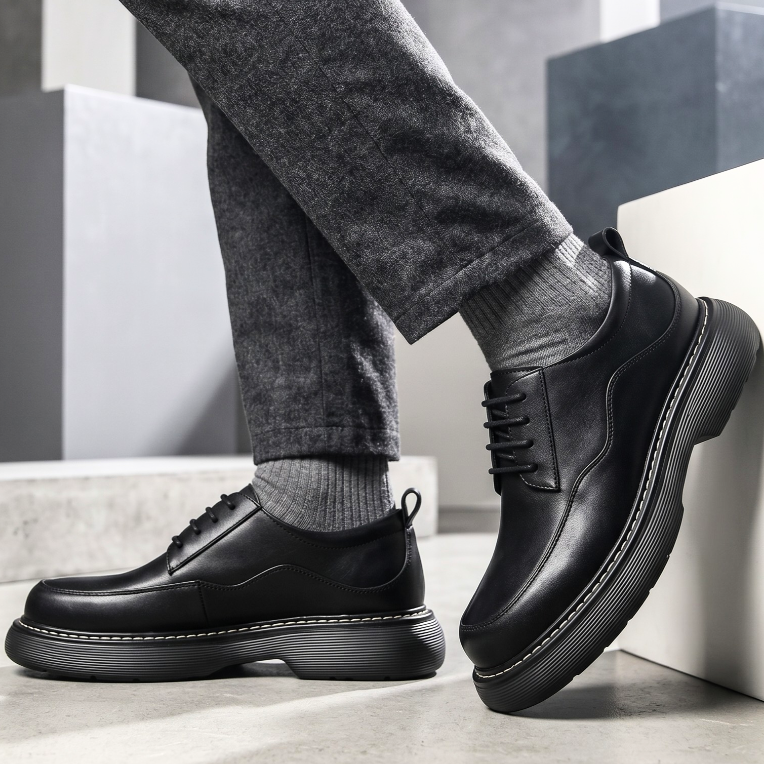 Rivaro Retro Leather Derbies