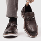 Oxford Shoes with Metal Accent
