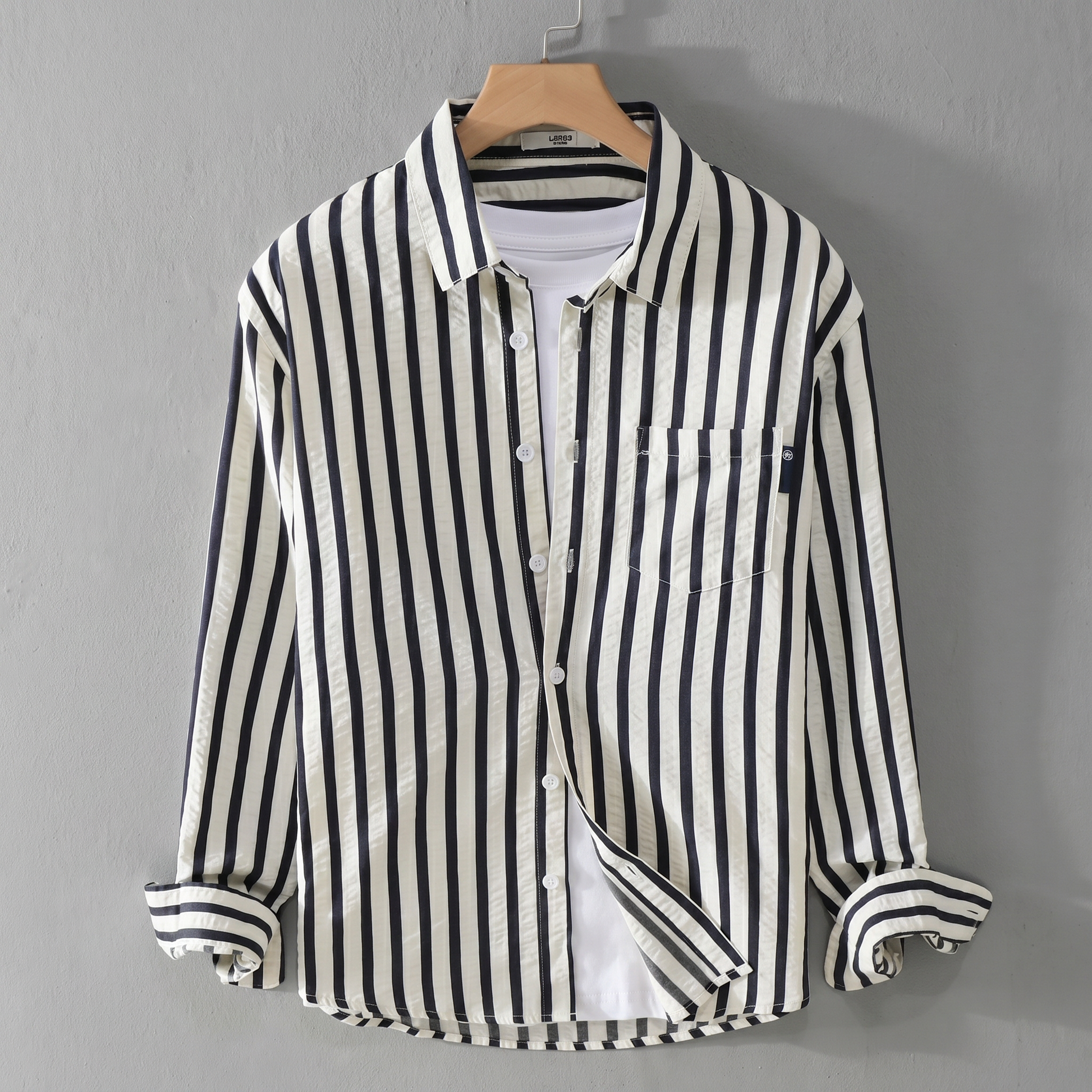 Jarge Elegant Striped Shirt
