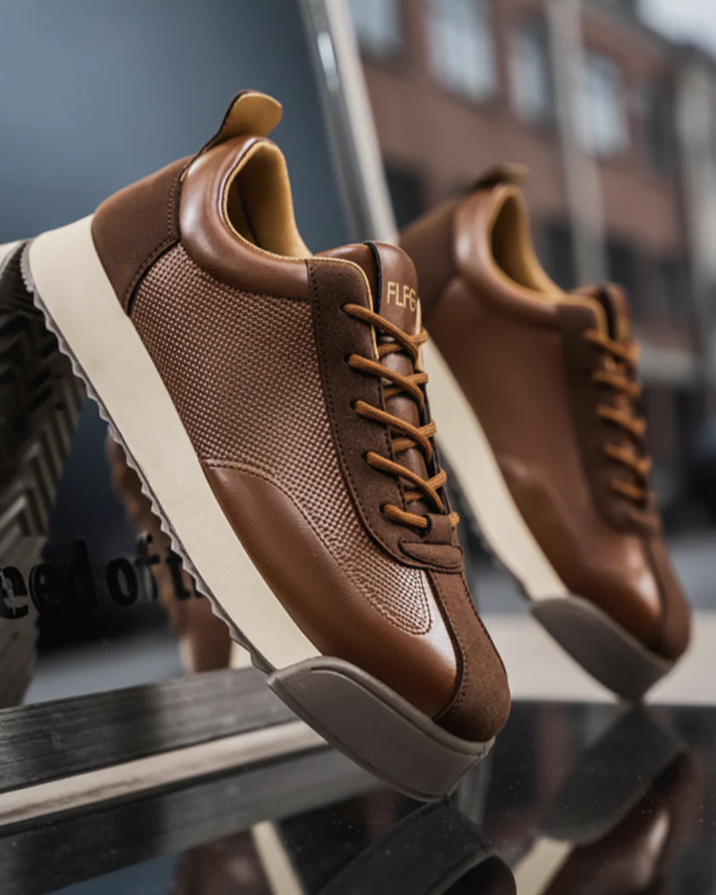 Nord Leather Runner