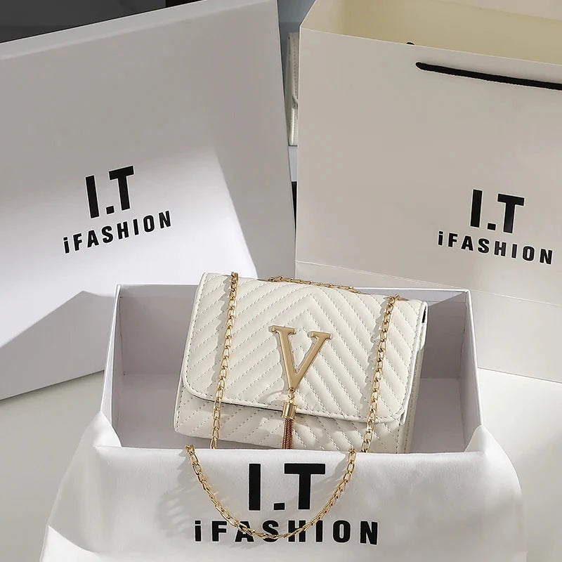Luxury Sequin Tassel Purse
